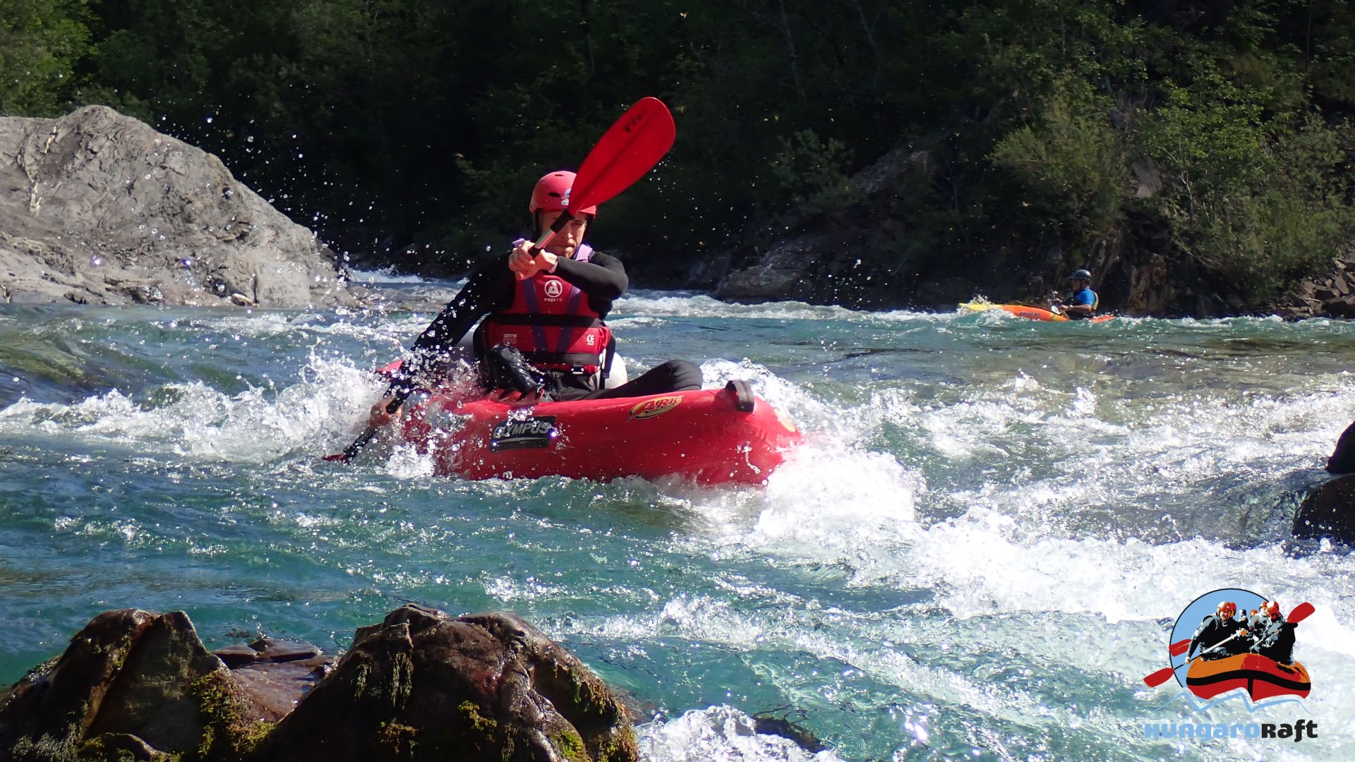 Vadvízi Kajakozás a Soča-folyón Szlovéniában