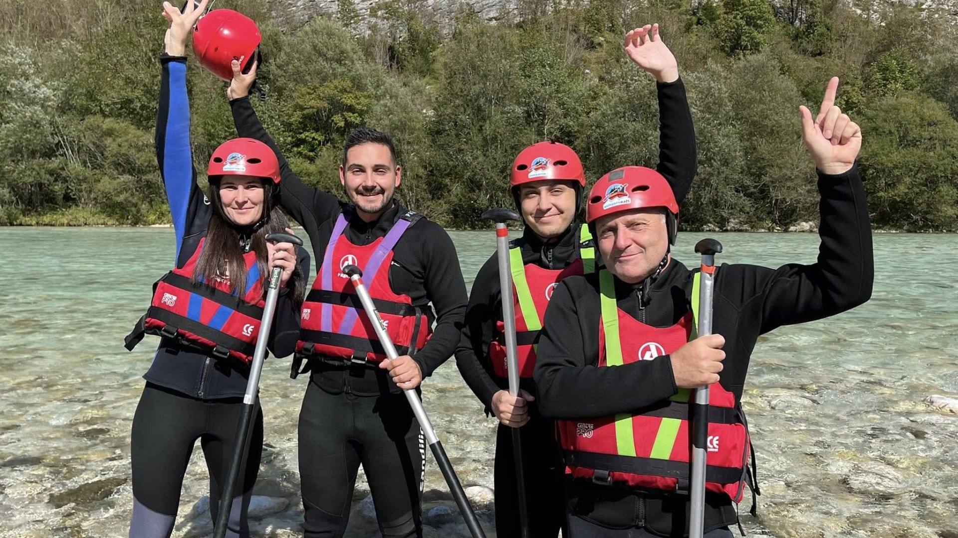 Exclusive Fun-Rafting in Slovenia on the Soča – private tour with photos